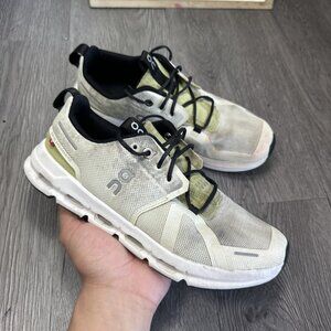 On Boys Cloud Sky Beige Running Shoes Sneakers Size 5y Women 6.5